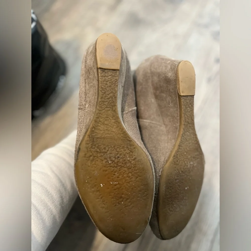 Nine West gray/taupe wedge bootie - Picture 4 of 5